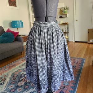 ✨VINTAGE✨ Navy Gingham Swing Skirt